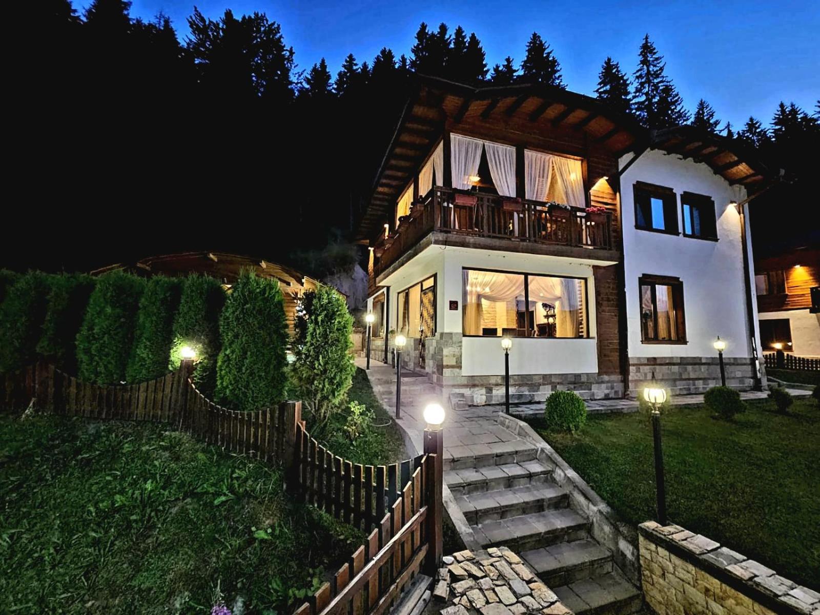 Villa Hills - Къща За Гости С Храна Orlino Exterior photo